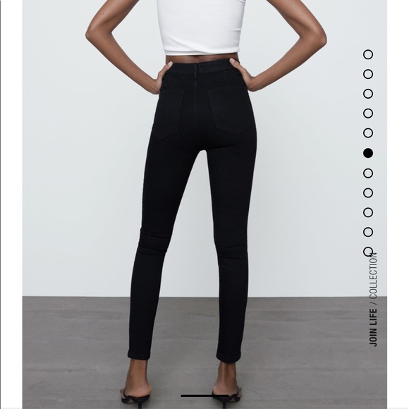 Black Super Elastic Jeggings - Picture 2 of 5